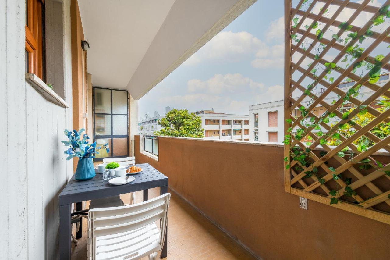 Niguarda-Zara Xxl Home,Two Balconies,Wifi,Family Mediolan Zewnętrze zdjęcie